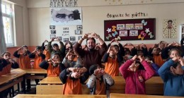 İyilik ve Şiirin İzinde: Kasım Alper Özdemir’den Hakkari ve Van’a Unutulmaz Dokunuşlar