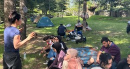 Gülnar Karagöl’den Gençliğe Umut: Hazar Gölü’nde Şiddete Karşı Farkındalık Kampı!