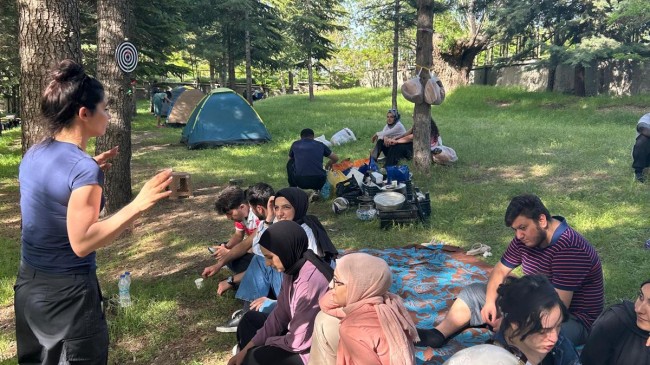 Gülnar Karagöl’den Gençliğe Umut: Hazar Gölü’nde Şiddete Karşı Farkındalık Kampı!