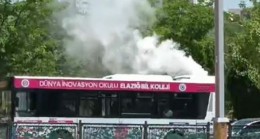 Belediye Otobüsünden Dumanlar Yükseldi