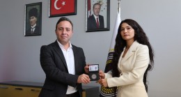 Gülnar Karagöl’e EMŞAV’da Çifte Görev: İl Başkan Yardımcılığı ve Kadın Kolları Başkanlığı