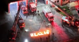 ELAZIĞ İTFAİYESİNDEN CUMHURİYET’E YAKIŞIR GÖSTERİ!