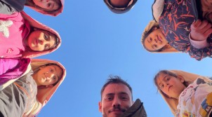 VEFARENGİ’nin Kalplere Dokunan Yolculuğu Ahlat’ta 350 Çocuğu Isıttı