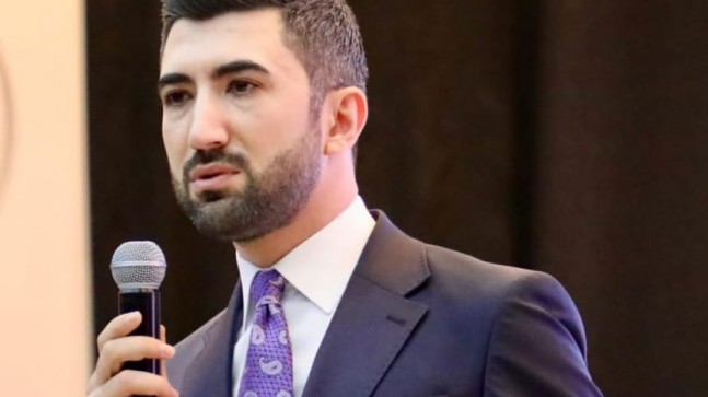 BAŞARILI SİYASETÇİ MURAT ÖZ, AK PARTİ GENEL MERKEZ’DEKİ GÖREVİNİ SÜRDÜRDÜ