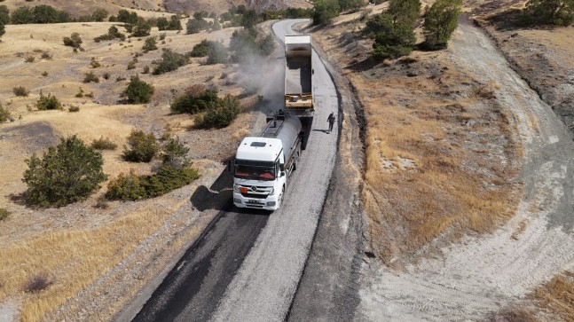 Bakladamlar Köyü Yolu Asfalta Kavuştu