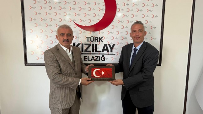 TÜRK SAĞLIK-SEN’DEN KIZILAY’A ANLAM DOLU ZİYARET: “İYİLİĞİN HER ZAMAN YANINDAYIZ”