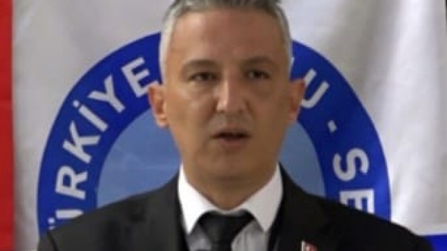 Başkan Polat:Tıbbiyelilerin Yaktığı İstiklal Ateşi Sönmedi: Sağlık Çalışanları Haklarını İstiyor!”