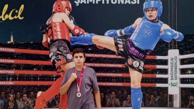 Elazığlı Sporcu Muay Thai Türkiye Şampiyonası’nda Türkiye Üçüncüsü Oldu