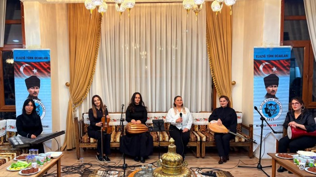 Türk Ocakları Kadın Kolları’ndan Cumhuriyet’e Sanatla Saygı Duruşu!